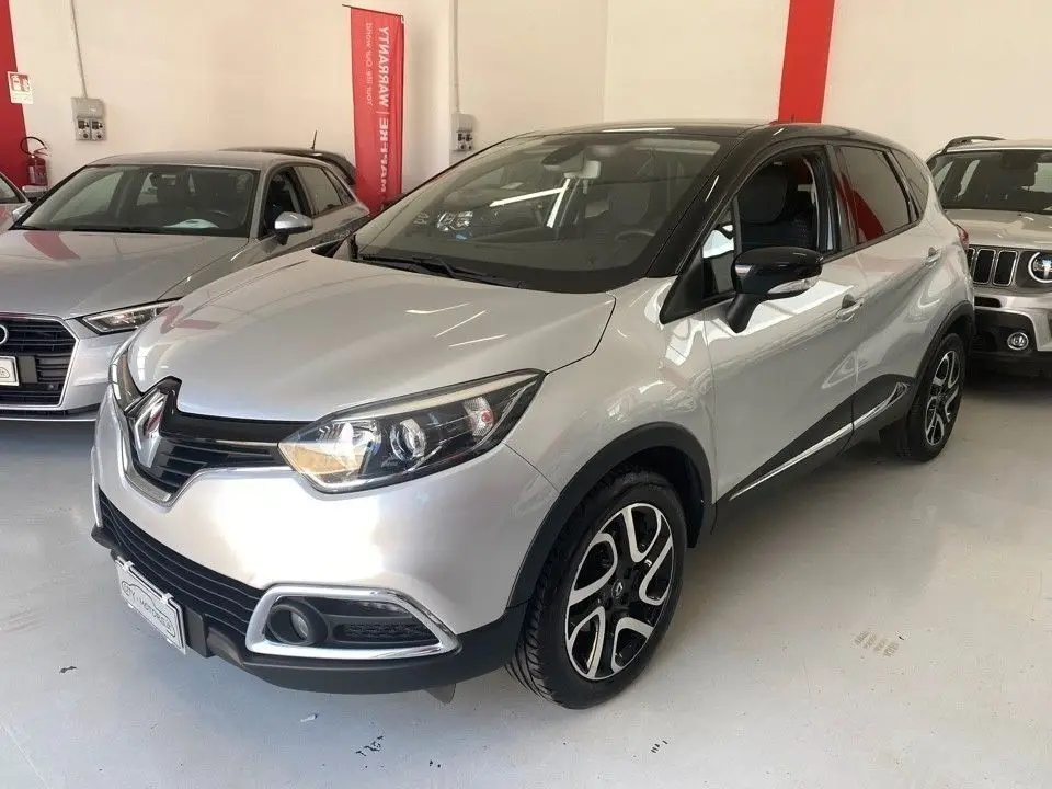 Photo 1 : Renault Captur 2017 Diesel