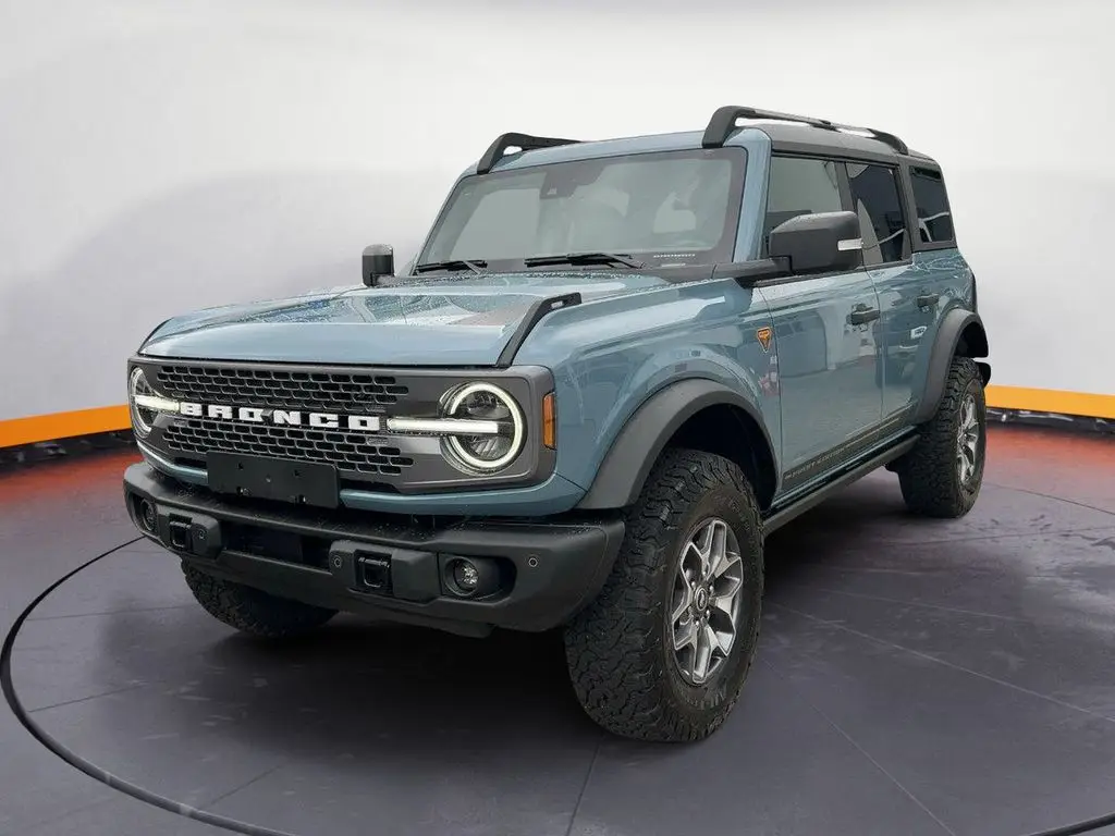 Photo 1 : Ford Bronco 2023 Petrol