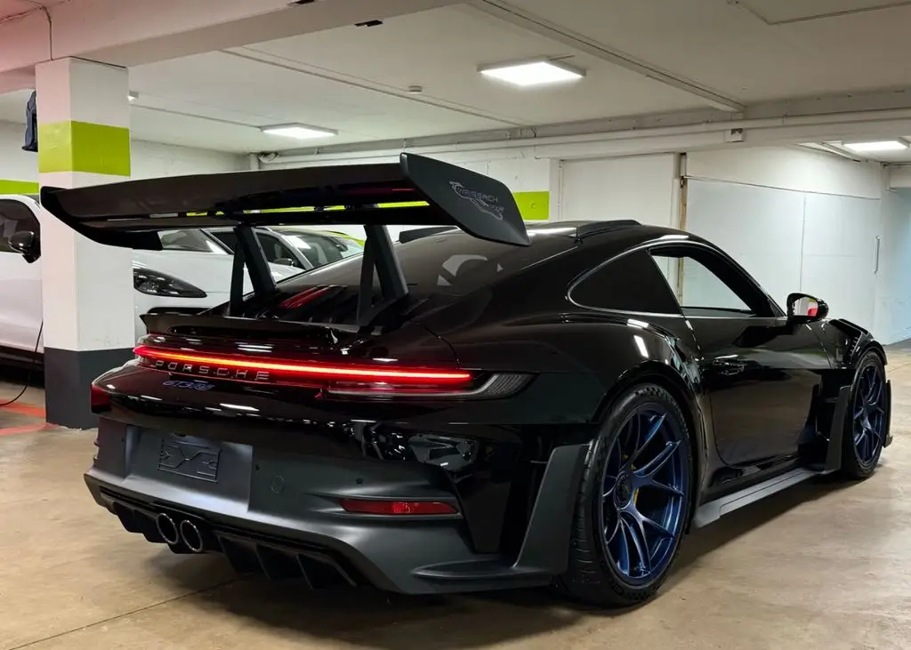 Photo 1 : Porsche 992 2024 Essence