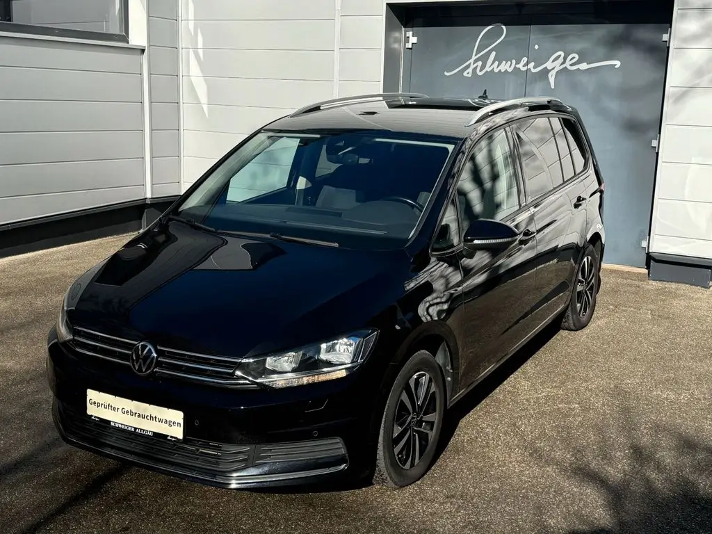 Photo 1 : Volkswagen Touran 2020 Petrol