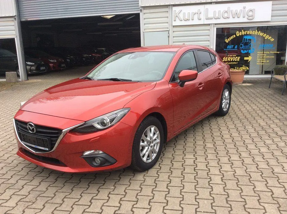 Photo 1 : Mazda 3 2016 Essence