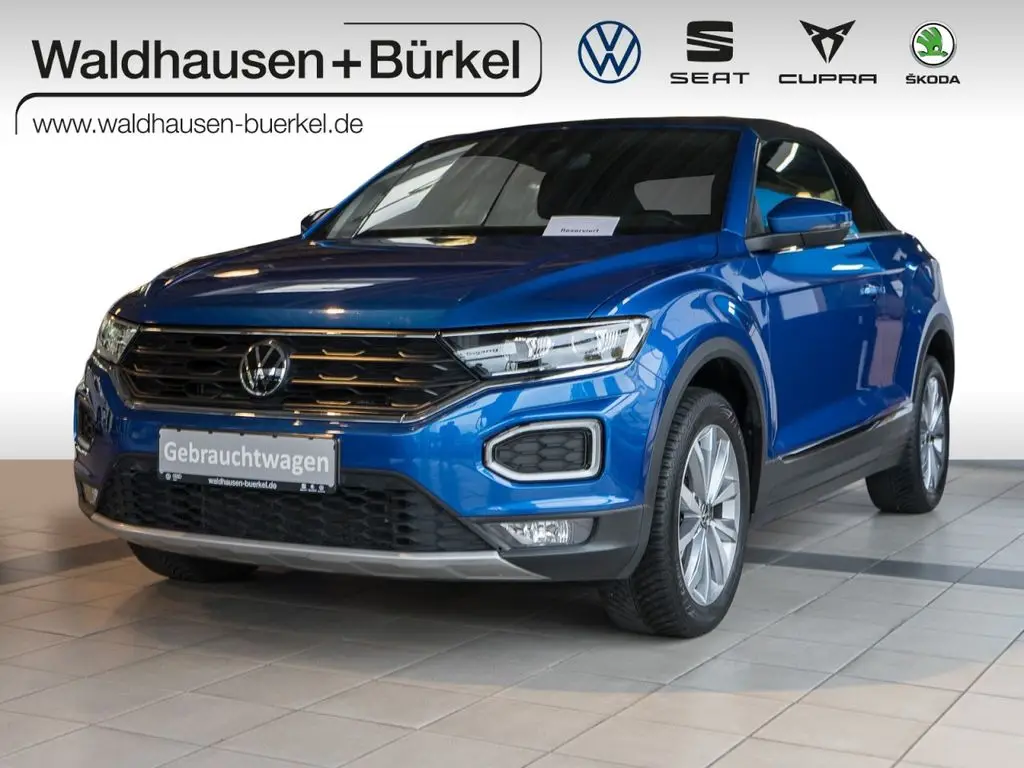 Photo 1 : Volkswagen T-roc 2021 Essence