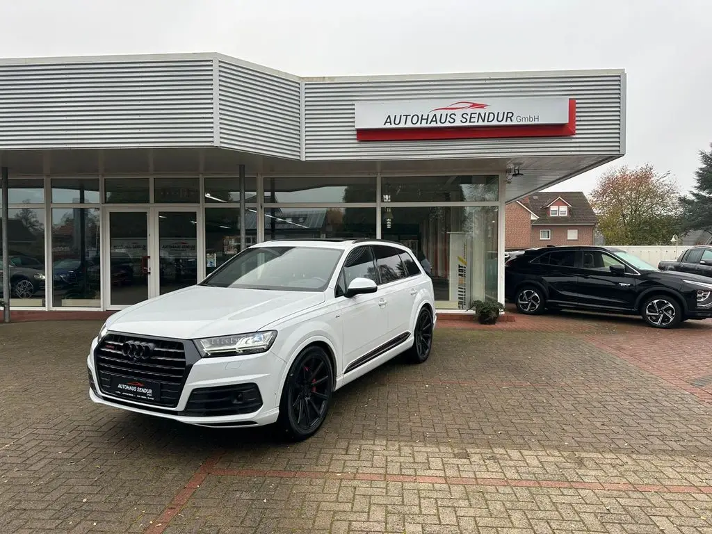 Photo 1 : Audi Q7 2016 Diesel