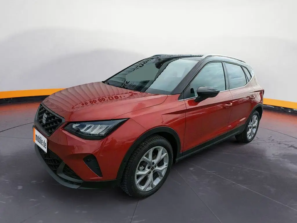 Photo 1 : Seat Arona 2024 Petrol