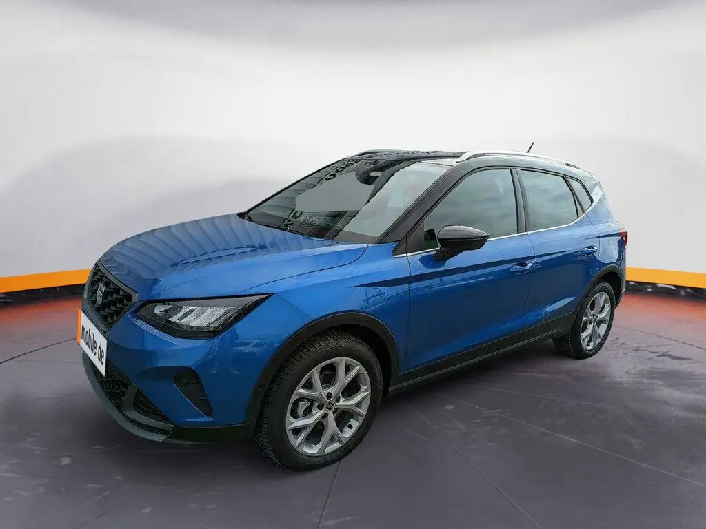 Photo 1 : Seat Arona 2024 Essence