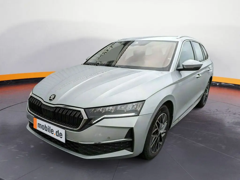 Photo 1 : Skoda Octavia 2024 Essence