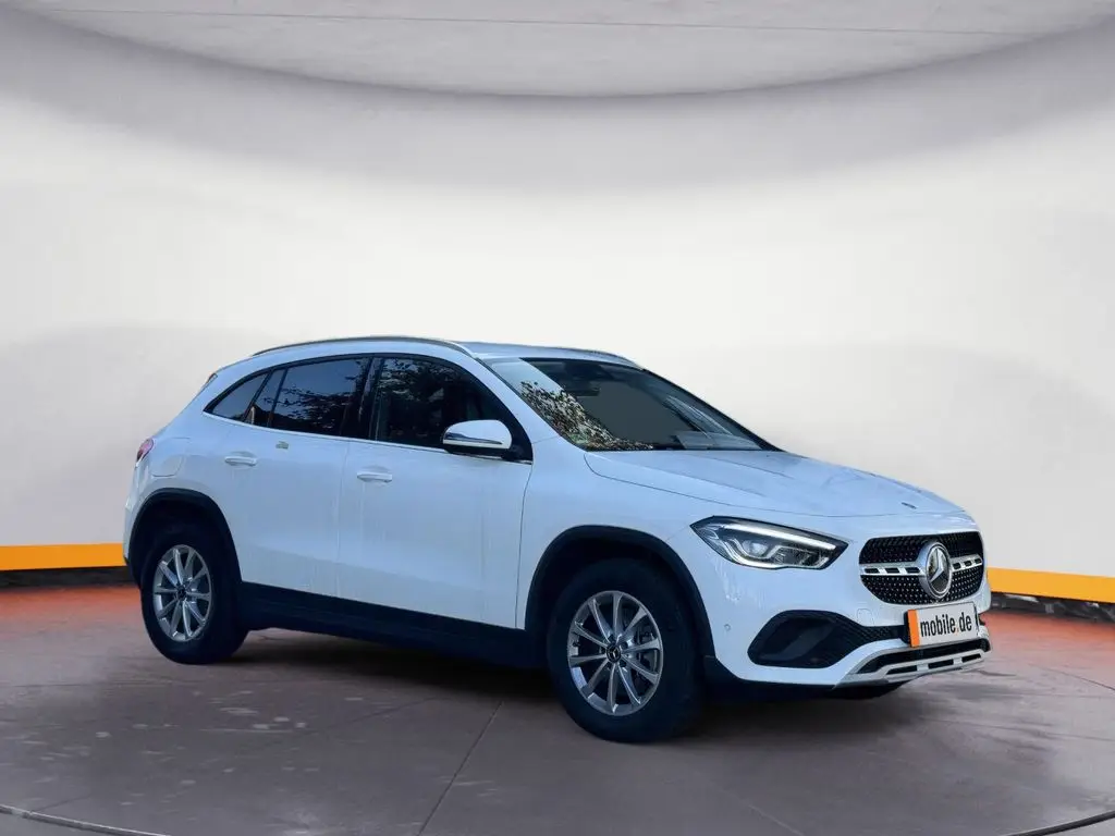 Photo 1 : Mercedes-benz Classe Gla 2022 Hybrid