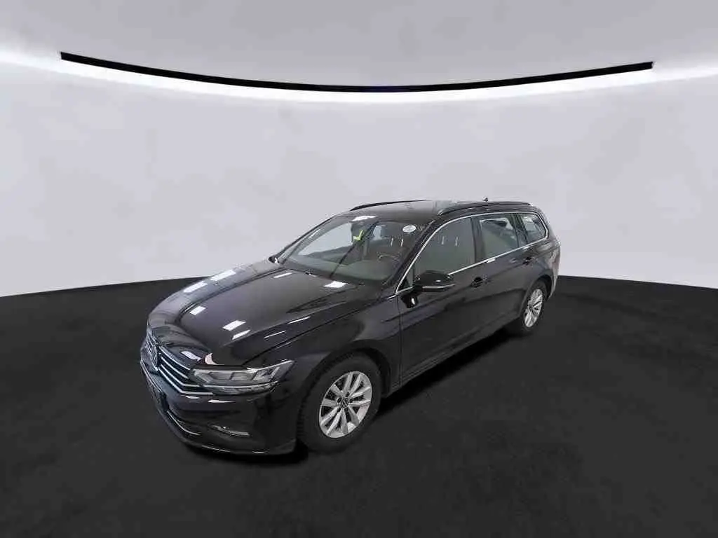 Photo 1 : Volkswagen Passat 2022 Diesel