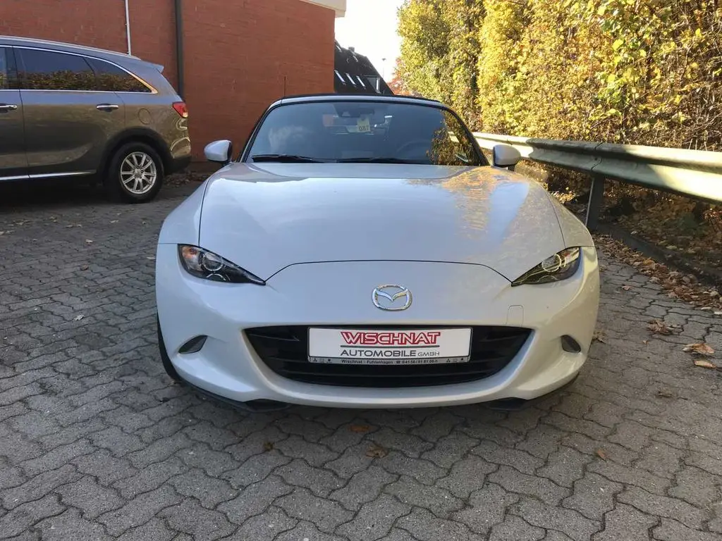 Photo 1 : Mazda Mx-5 2017 Essence