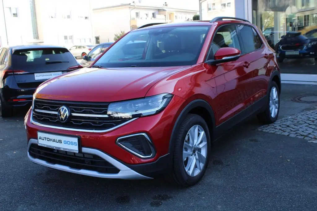 Photo 1 : Volkswagen T-cross 2024 Essence