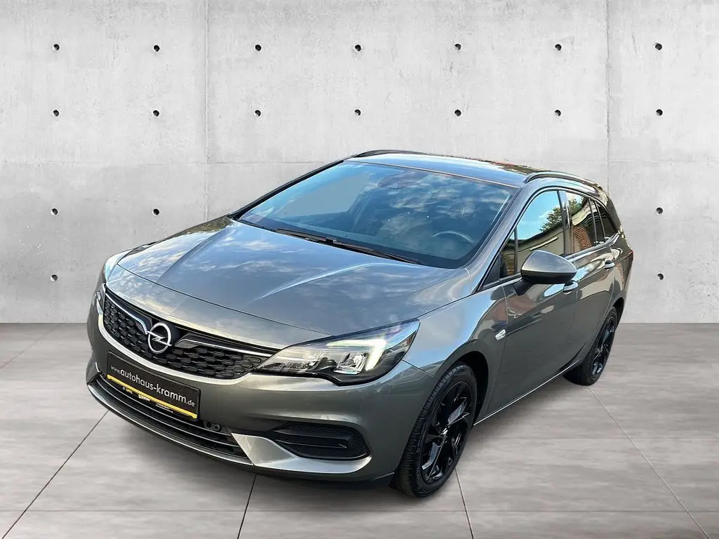 Photo 1 : Opel Astra 2020 Essence