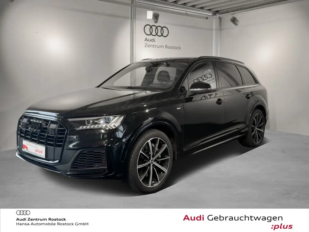 Photo 1 : Audi Q7 2021 Hybride