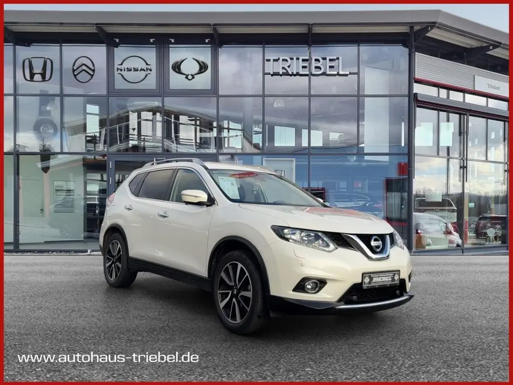 Photo 1 : Nissan X-trail 2016 Diesel