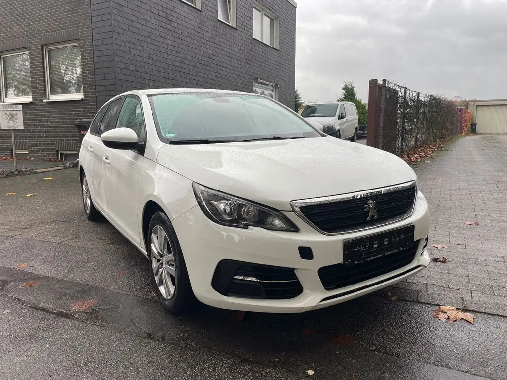 Photo 1 : Peugeot 308 2020 Diesel