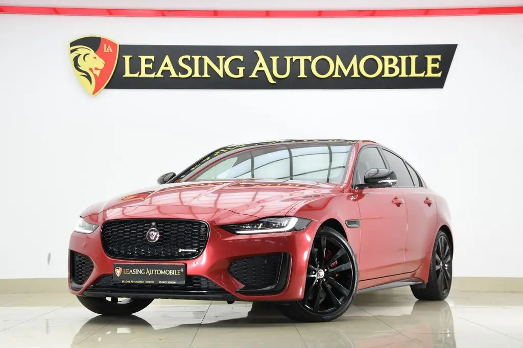 Photo 1 : Jaguar Xe 2022 Petrol