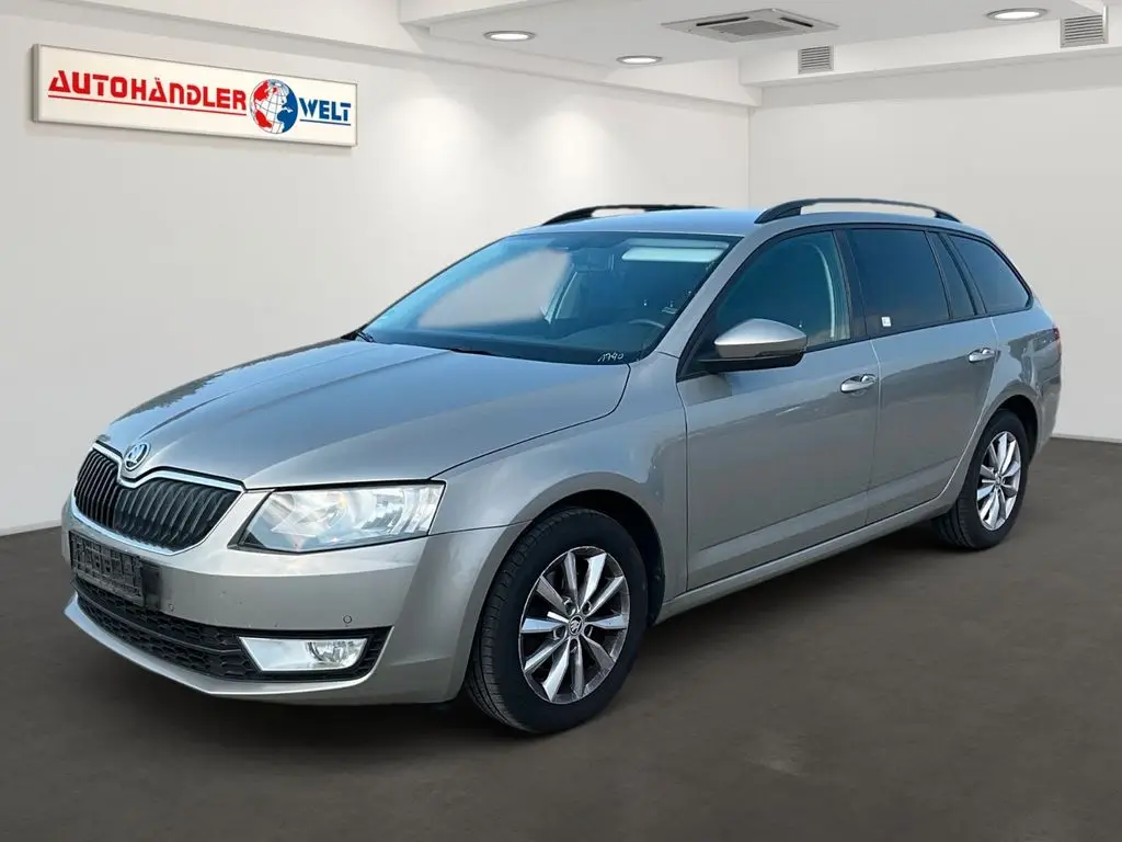 Photo 1 : Skoda Octavia 2016 Petrol