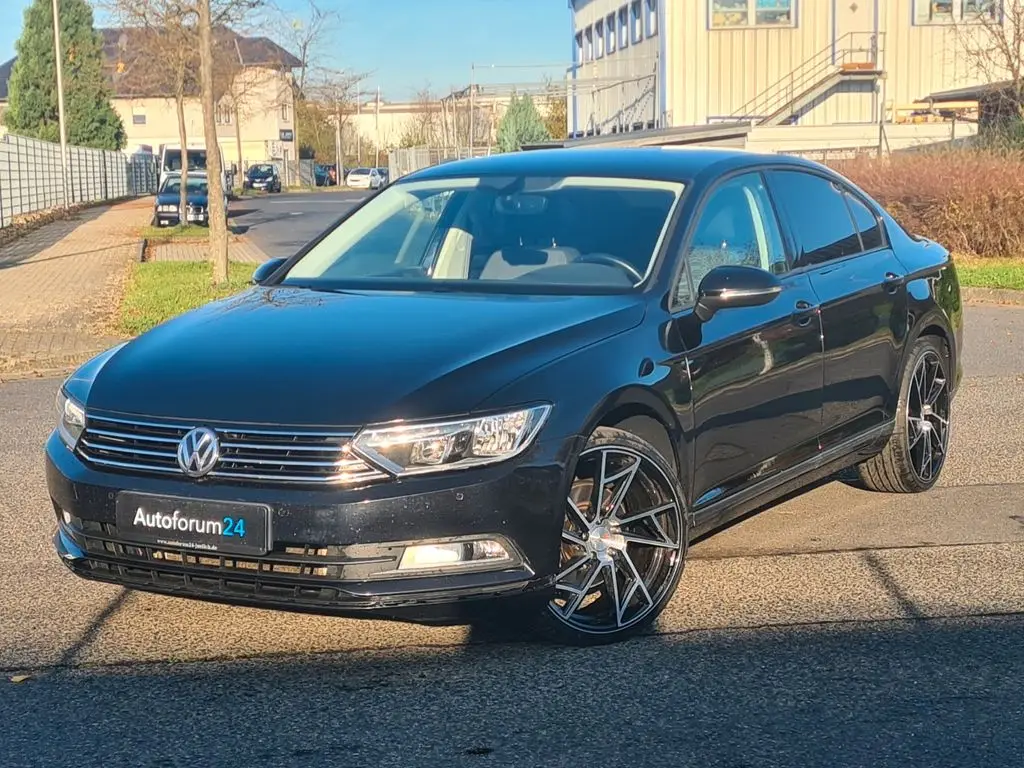 Photo 1 : Volkswagen Passat 2019 Diesel