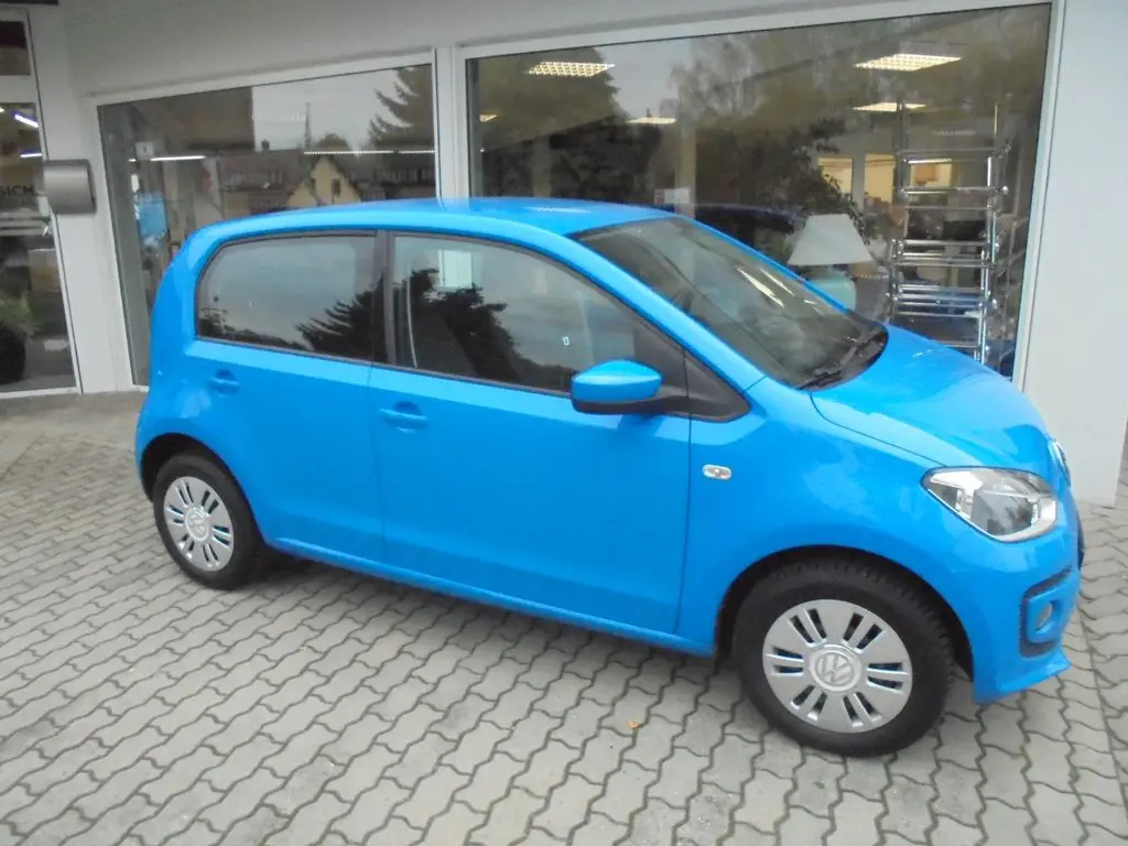 Photo 1 : Volkswagen Up! 2015 Petrol