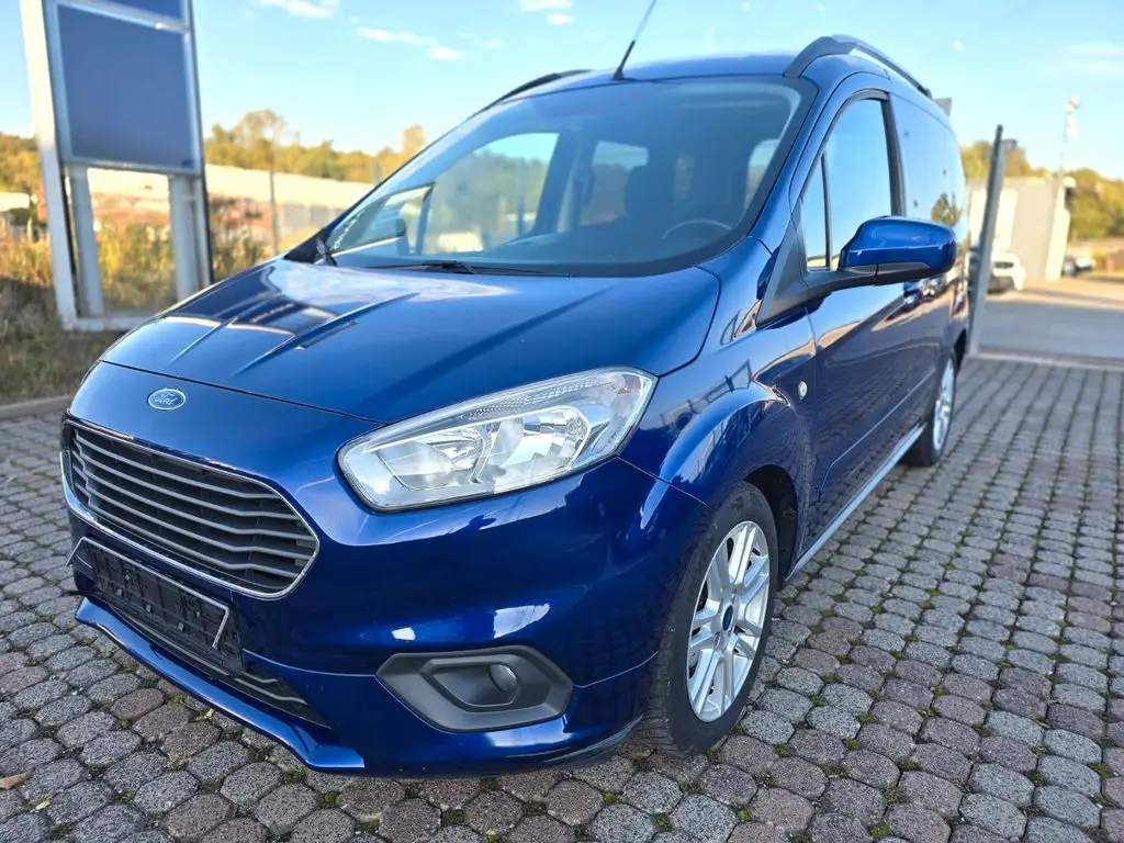 Photo 1 : Ford Tourneo 2018 Petrol