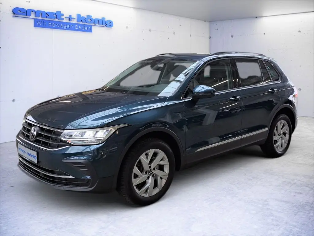 Photo 1 : Volkswagen Tiguan 2022 Essence