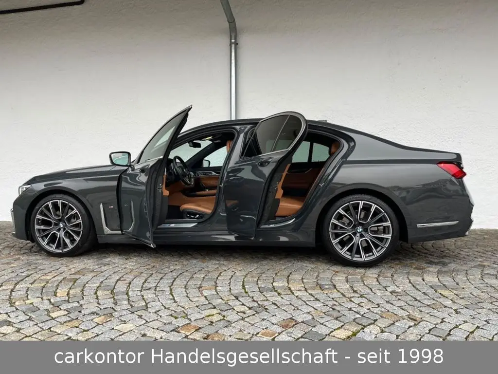 Photo 1 : Bmw Serie 7 2021 Diesel