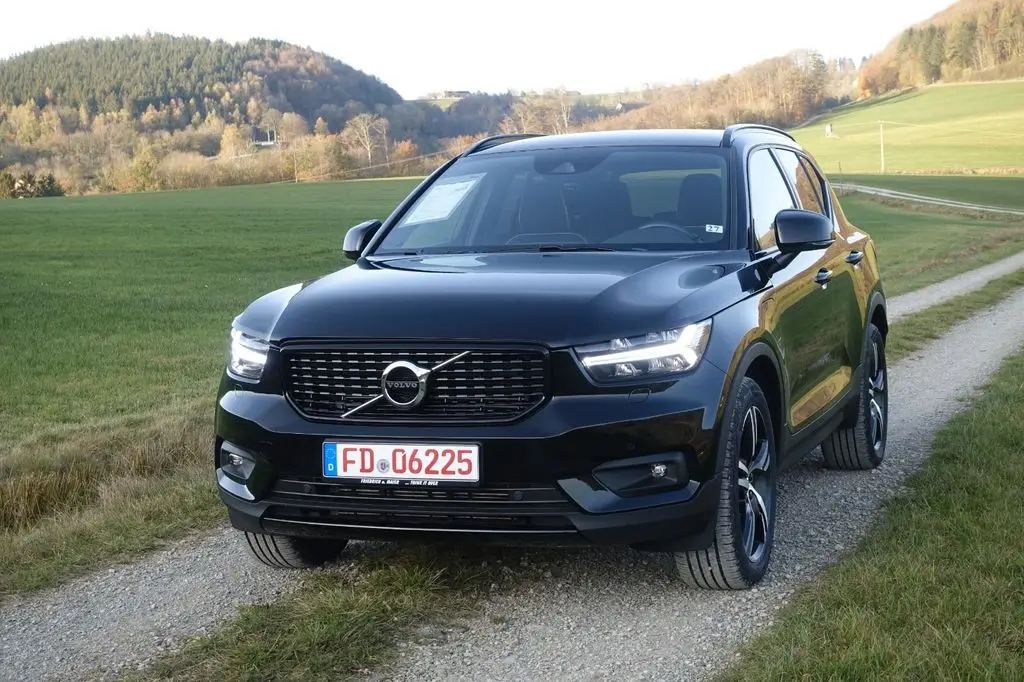 Photo 1 : Volvo Xc40 2021 Hybrid