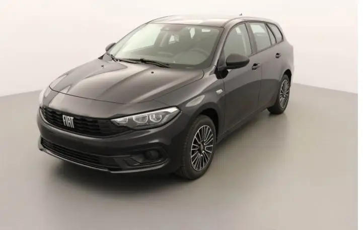 Photo 1 : Fiat Tipo 2024 Essence