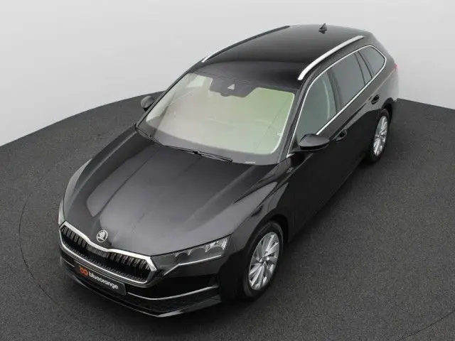 Photo 1 : Skoda Octavia 2024 Hybride