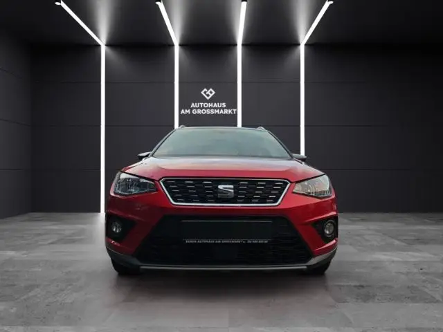 Photo 1 : Seat Arona 2020 Petrol