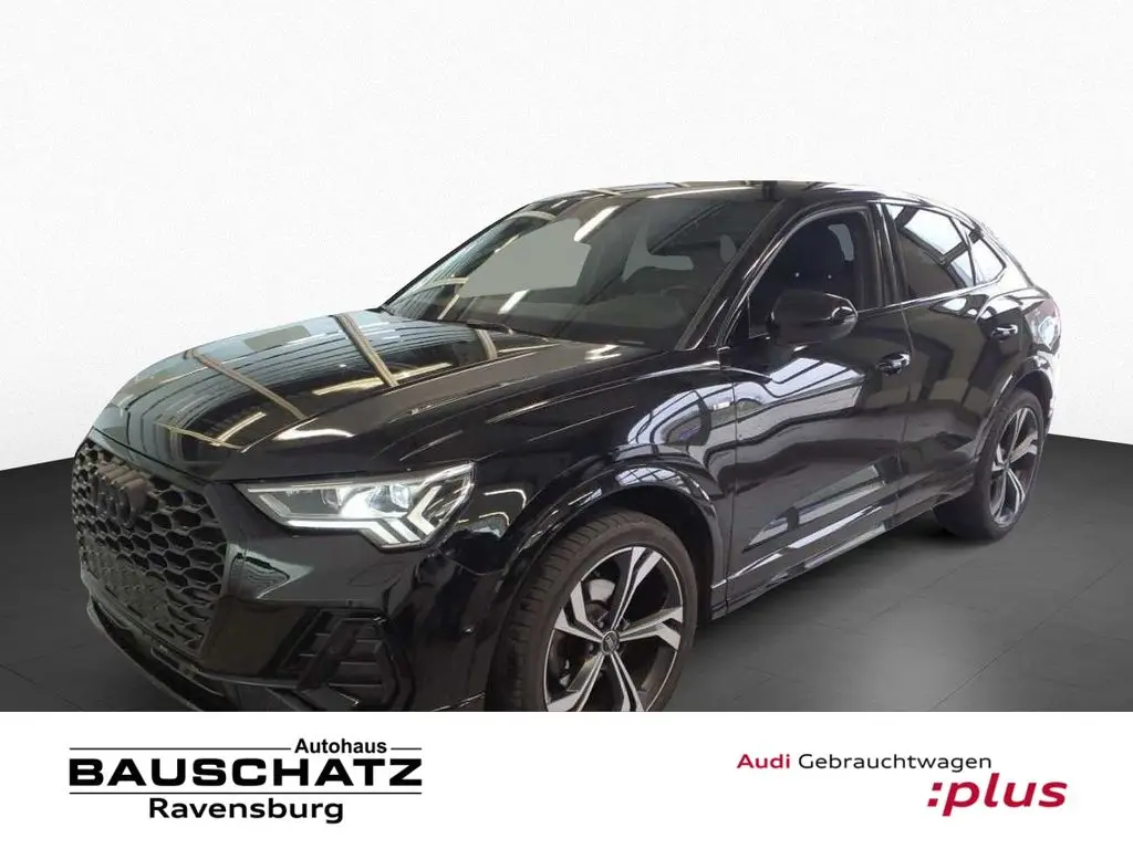 Photo 1 : Audi Q3 2021 Essence