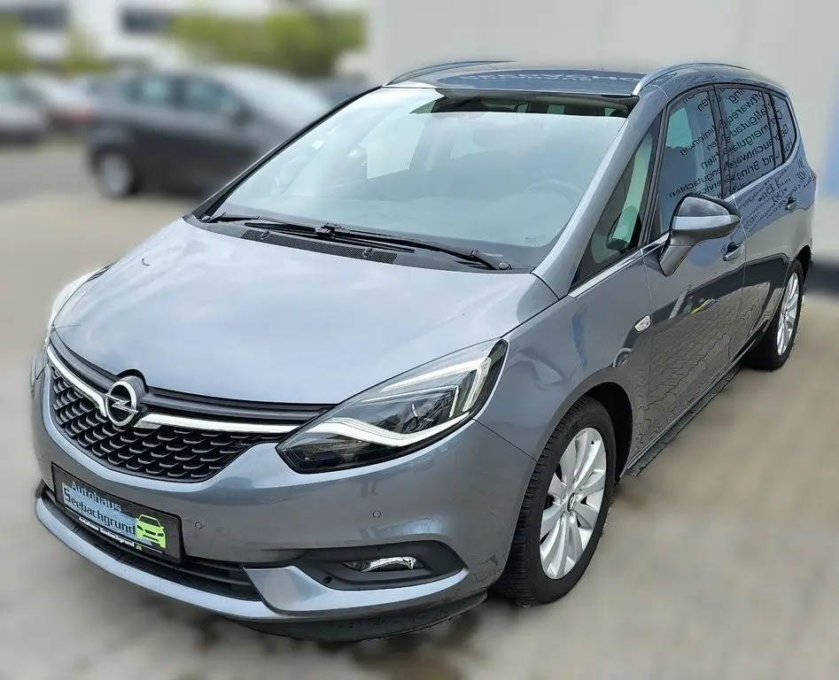 Photo 1 : Opel Zafira 2017 Diesel