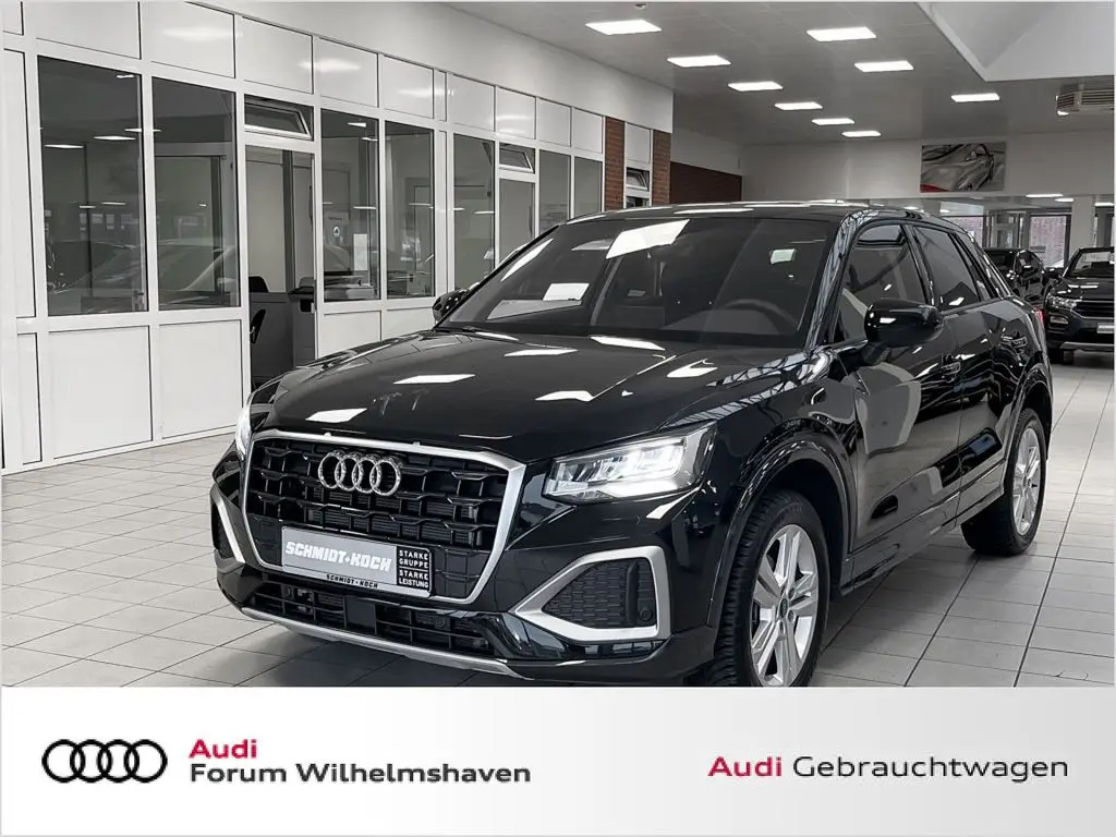 Photo 1 : Audi Q2 2023 Essence