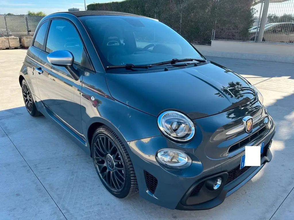 Photo 1 : Abarth 595 2021 Essence