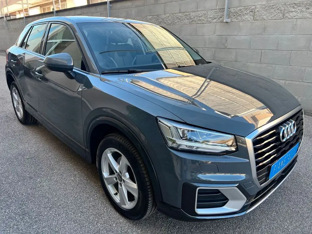 Photo 1 : Audi Q2 2020 Diesel