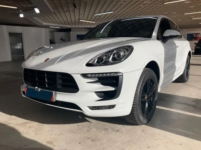 Photo 1 : Porsche Macan 2016 Essence