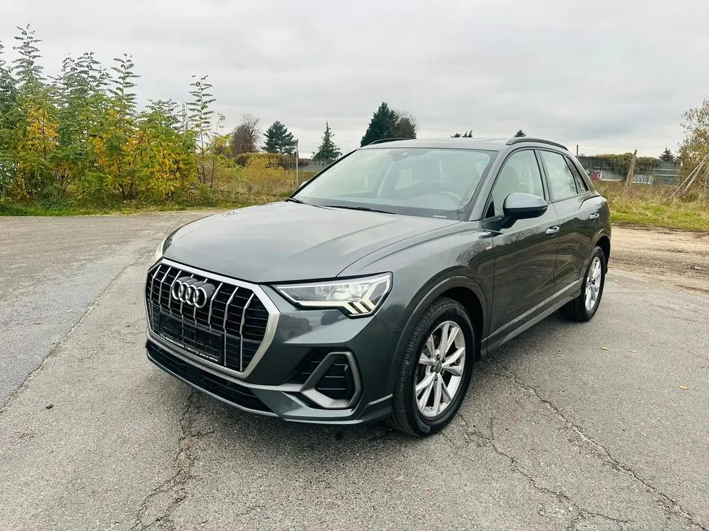 Photo 1 : Audi Q3 2019 Diesel