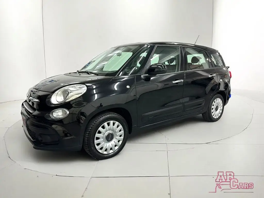 Photo 1 : Fiat 500l 2019 Petrol