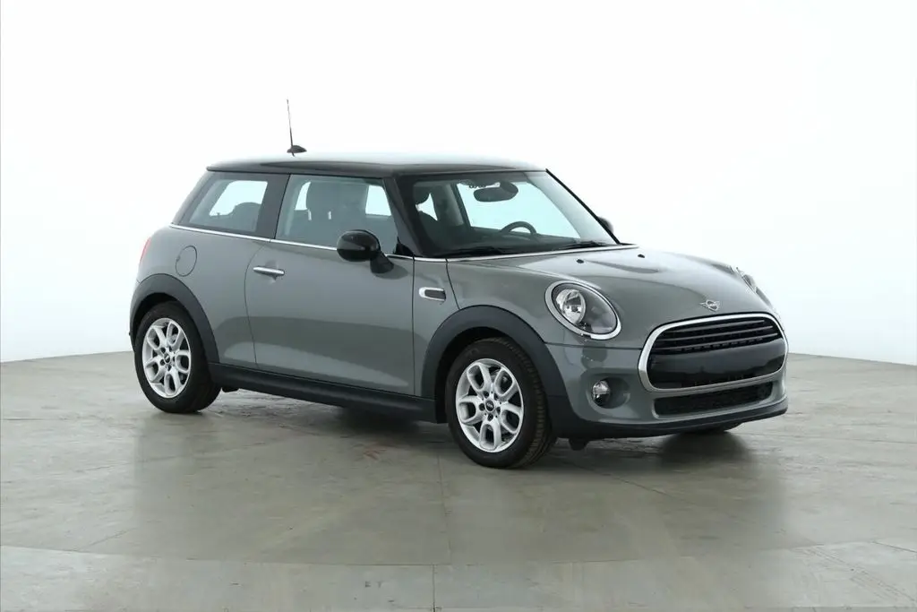 Photo 1 : Mini Cooper 2018 Petrol