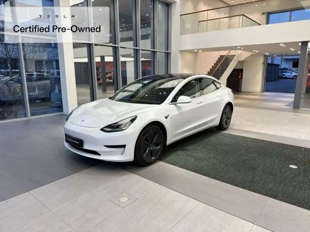 Photo 1 : Tesla Model 3 2020 Non renseigné