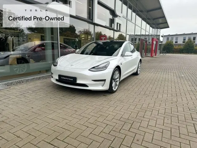 Photo 1 : Tesla Model 3 2020 Not specified