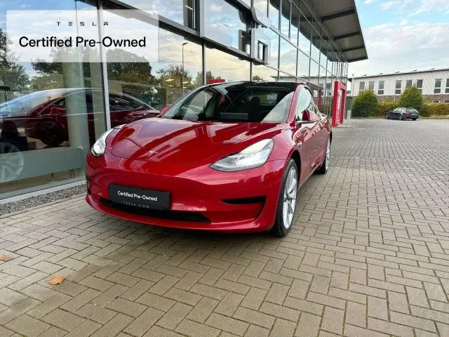 Photo 1 : Tesla Model 3 2020 Non renseigné