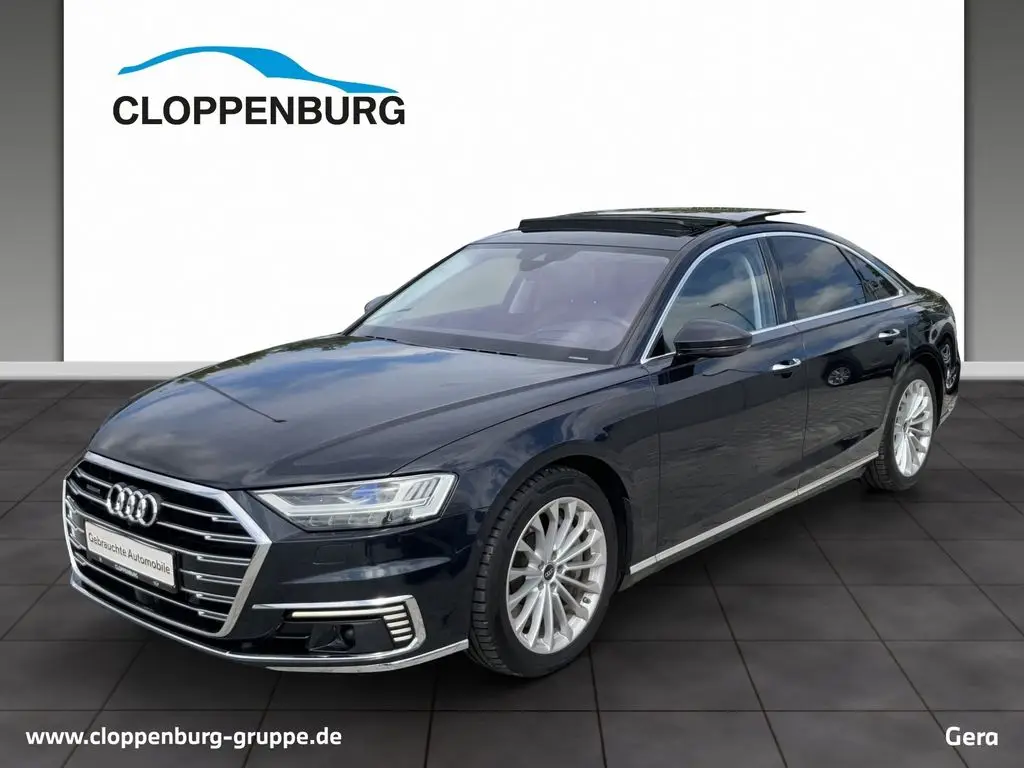 Photo 1 : Audi A8 2020 Hybride