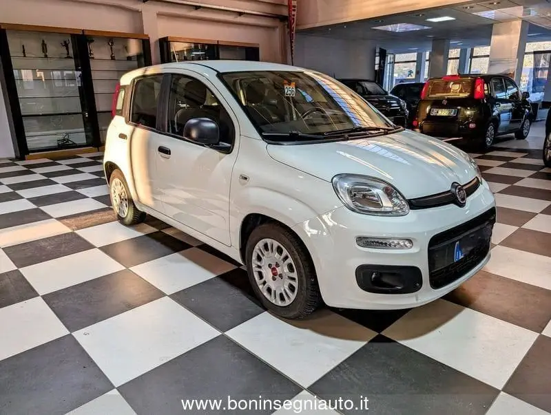 Photo 1 : Fiat Panda 2021 Hybride