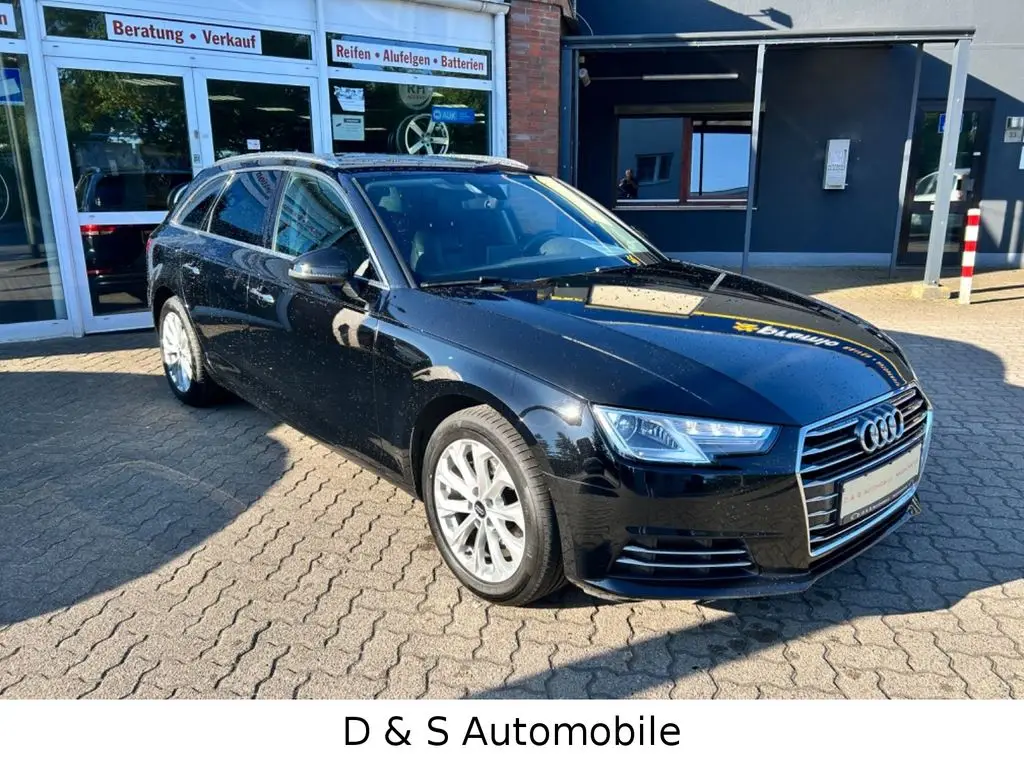 Photo 1 : Audi A4 2017 Petrol