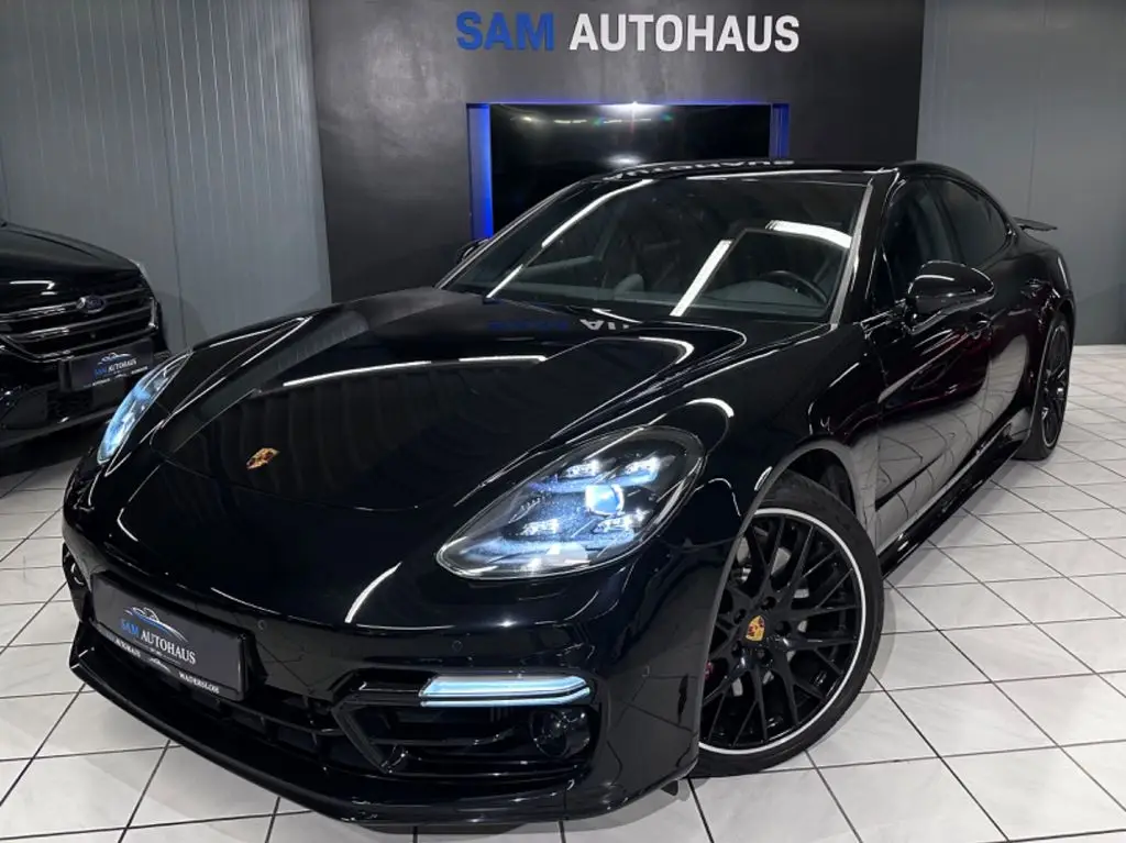 Photo 1 : Porsche Panamera 2019 Petrol