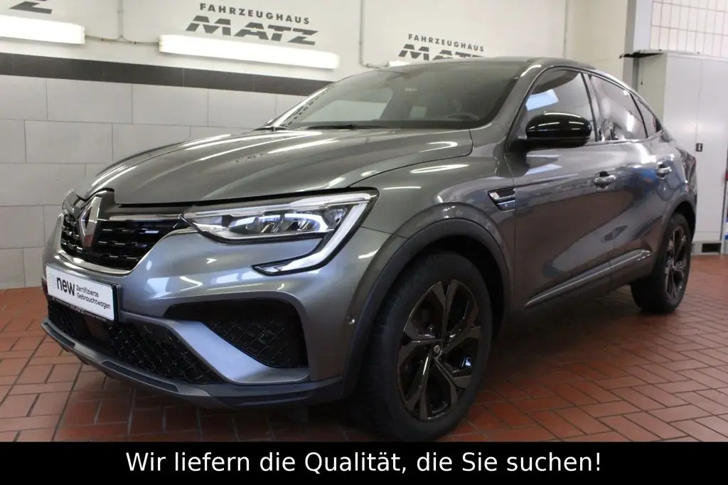 Photo 1 : Renault Arkana 2023 Essence