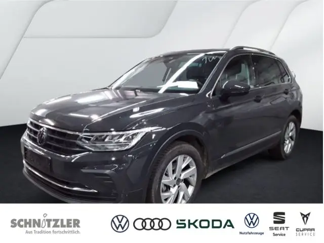 Photo 1 : Volkswagen Tiguan 2024 Essence