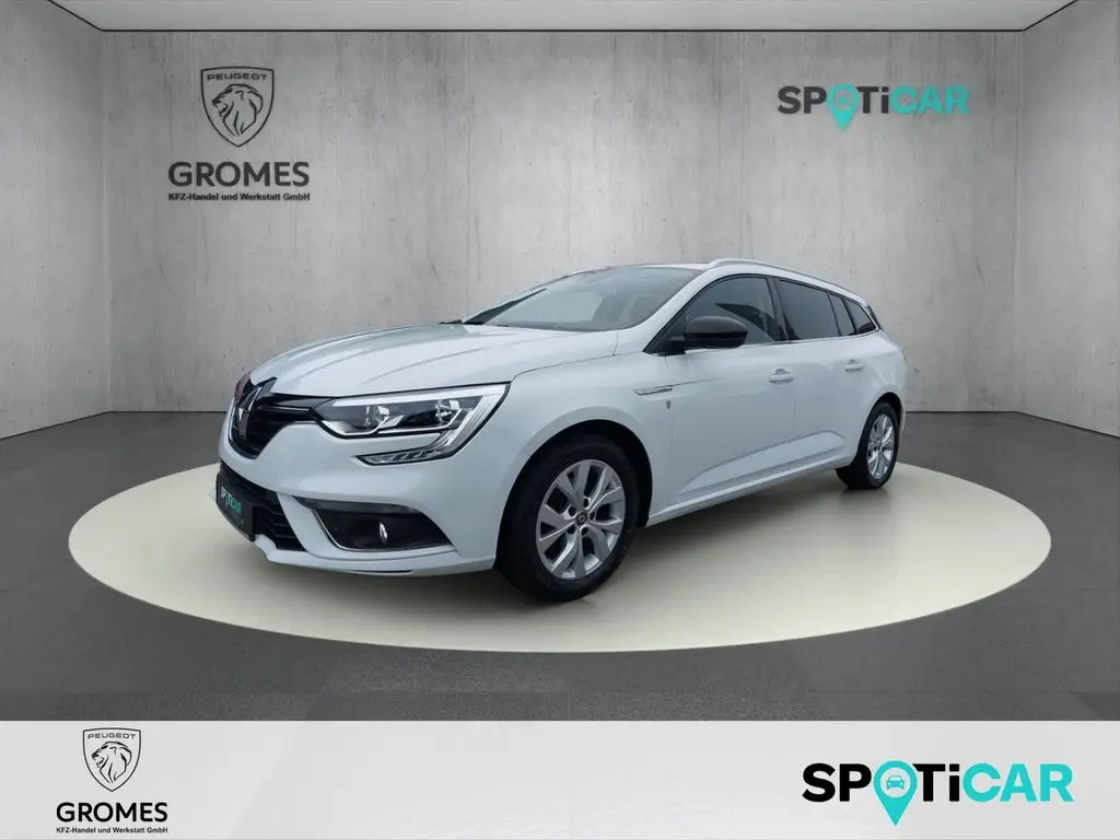 Photo 1 : Renault Megane 2020 Petrol