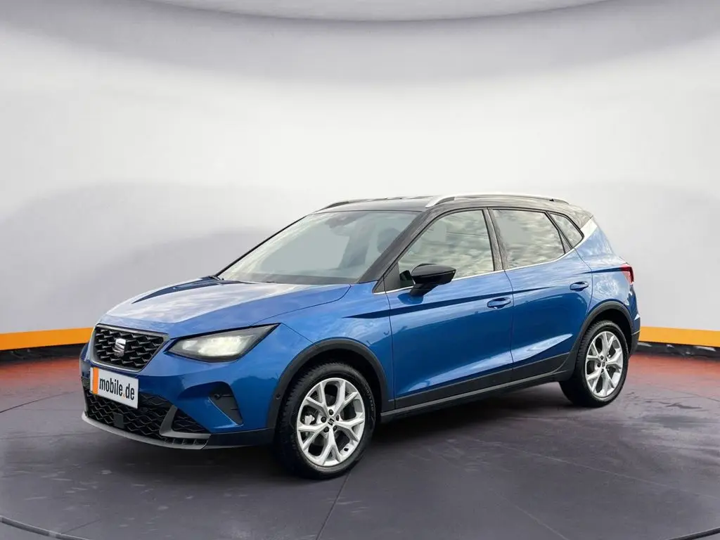 Photo 1 : Seat Arona 2024 Petrol