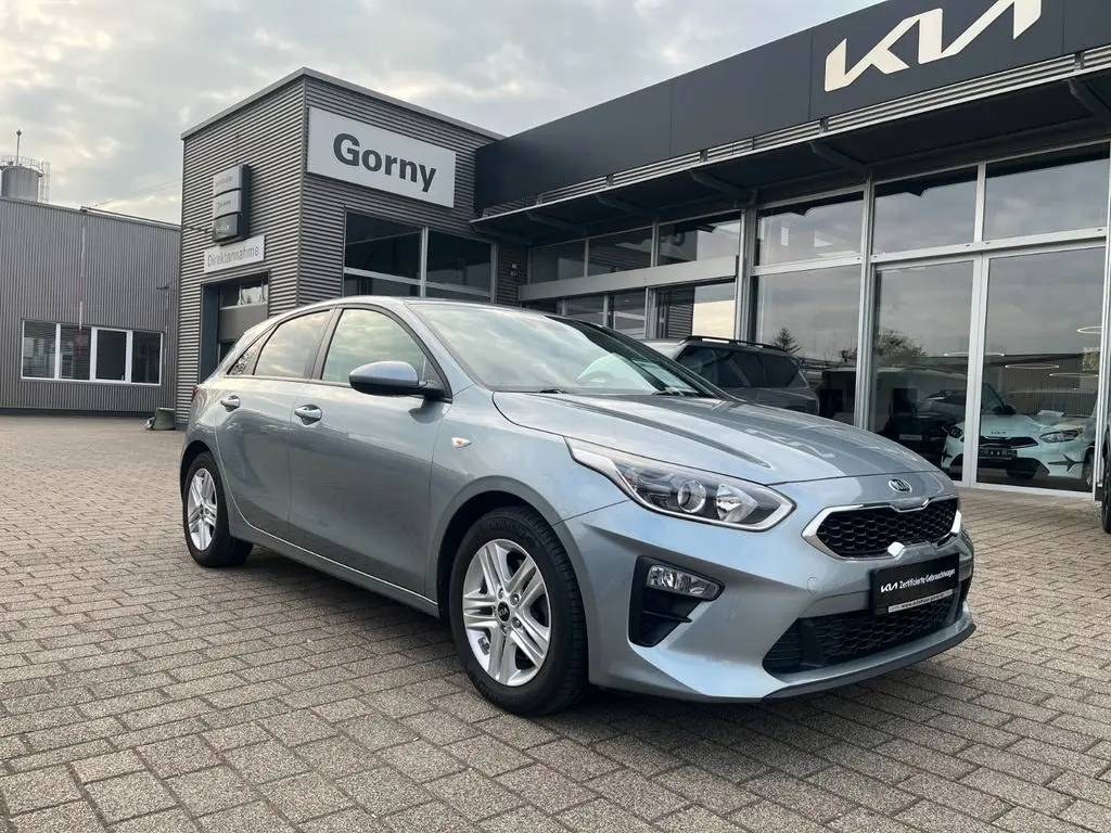 Photo 1 : Kia Ceed 2019 Petrol